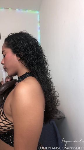 She Does Her Best Blowjob so Her Boyfriend Doesn't Leave Her -amateur Couple- Nysdel