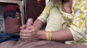 Desi Dick Massage Oily Handjob Till Cumshot