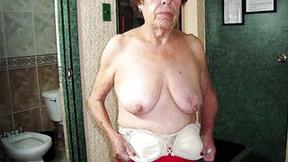 ”HelloGrannY Latin Moms All Naked & All Stripped”