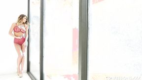 ”Brooklyn Chase & Isiah Maxwell are fucking on the red sofa”