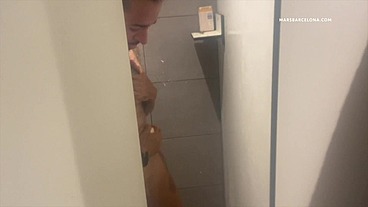 Gay cruising in the gym shower with cumshots