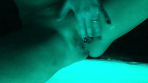 debut de masturbation...hummmmm