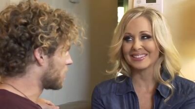 Mature MILF mom Julia Ann fucks a much younger guy