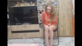 peeing on the floor while i wear sweater, peeing in the bathtub