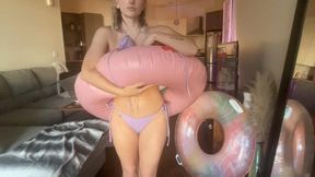 Striptease with an inflatable