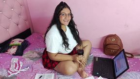 colegiala culona tiene sexo en clases virtuales