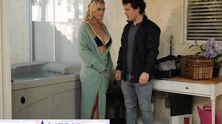 Erotic America - Long tit blonde Rachael Cavalli fucks the repairman after lemonade