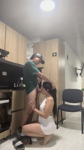 Sexy Slut Stepsister Seduces Her Stepbrother