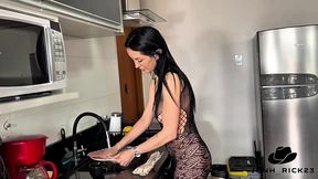 comi a empregada pelo trabalho bem feito
