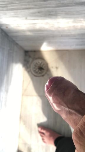 Masterwet In aunty baathroom