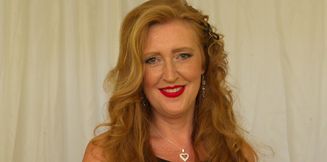 Beautiful Redhead MILF gets her juice pussy fucked and fisted by her younger lover