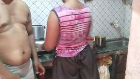 Indian Maid Fucked in the Kitchen When She Was Cooking xlx