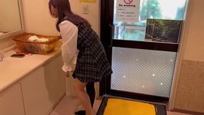 Steamy Moments: An Amateur Couple's Intimate Encounter in a Japanese Hot Spring