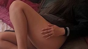 esta bien buena mi companera de clase!! me gustan sus tetas! le hago una propuesta para detonar bien rico cuando sale de clases! - ( sheer  complete version)