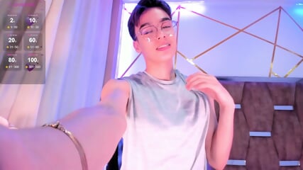 Hot guy on cam