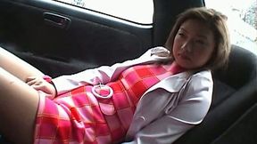 Light haired Asian bitch Konomi Futaba masturbates in car