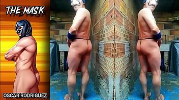 93 en el patio desnudo bailando