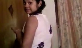 Cute Tamil college girl nude show video