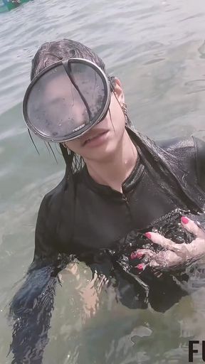 Caribbean Sea Receives Goddess Breathplay Mask Diving Glass