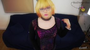 Revealing short hair in april - joi