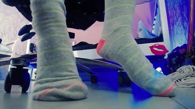 BBW Latina Commands You With White Socks While Shaking Her Big Booty