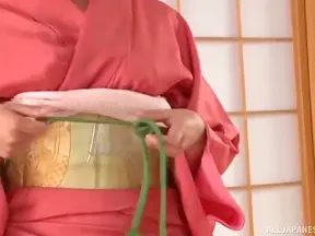 Beautiful Saki Hatsumi Gives Mind-Bending Blowjob POV Action