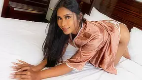 ASIANTGIRL - Nighttime Desires with Beauty s Erotic Solo