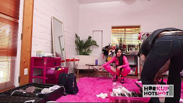Kaitlyn Katsaros Tries On Seductive Outfits Before Her Steamy Shoot! BTS