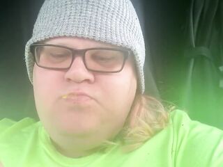 Corpulent tgirl wench stuffs chubby face