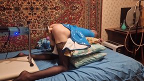 Sasha Earth Cute sissy having sex with a Fuck machine