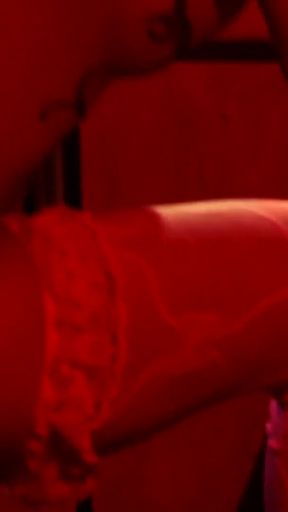 Kim Xxx ordentlich auf dem Billardtisch gebumst   Clip 1