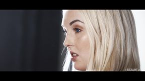 Gentle Moving - Emylia Argan & Lovita Fate