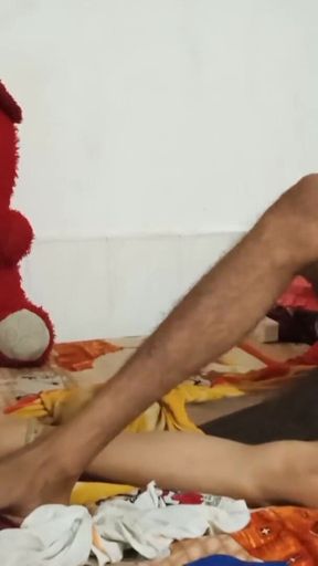 Captivating moment from &quot;Couple wants to have sex&quot;