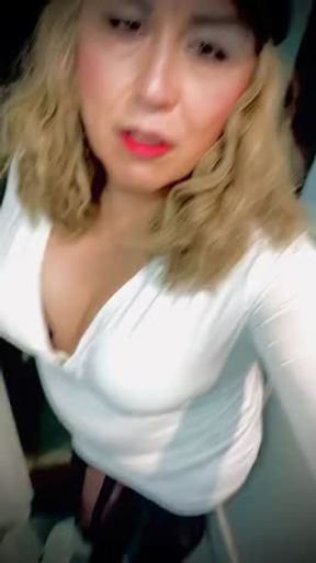 CD Miki - Sexy in White
