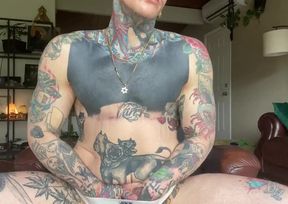 Sweaty Buff Butch Jerks Huge Clit Gym Flex Cum Gusher