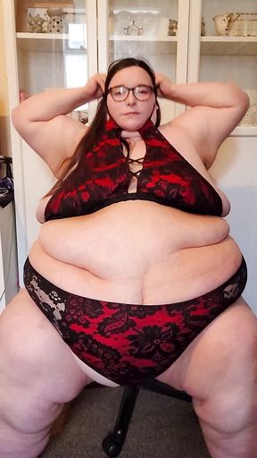 Fat booty goddess