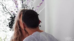 (aubrey kate) fucked bareback by her old college roommate - transangels