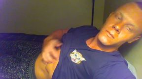 Muscled Guy Shows Off Abs