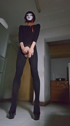 crossdress VID_20250213_212634