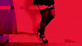 Ritzy Rain gets deepthroated and pounded hard with messy creampie