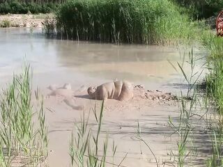 A new mud gap