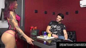 Bianca Barbare Takes a Creampie and Cums Hard