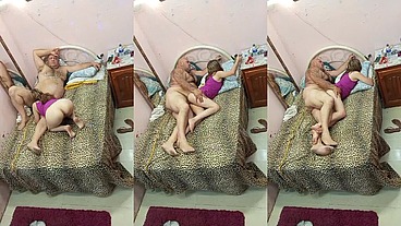 ESSA NOVINHA E MESMO SAFADA ELA GOSTA DE DAR DE CONCHINHA PARA O VEIOOO