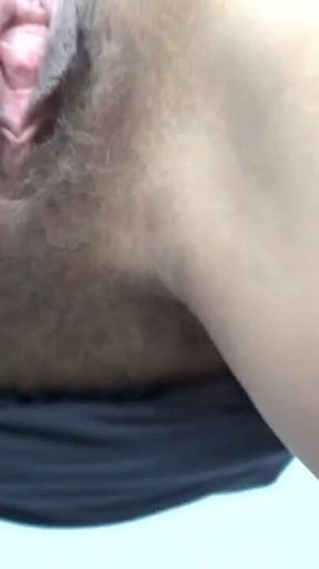 Aunt Anya Shakes Her Hairy Hole