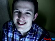 Toby Franks blows hung Trace Van De Kamp