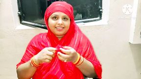 Bhabhi fuking neighbour boy&#039;s with kichen Hindi Audio
