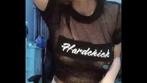 BIGO Thả r&ocirc_ng mặc &aacute_o xuy&ecirc_n suốt lộ 2 quả z&uacute_ bự