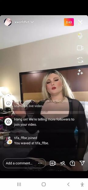 Sexy Bitch Smoking 120&#039;s Fetish