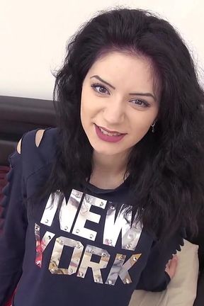 139 - 01 Babe Fucks for Creampie