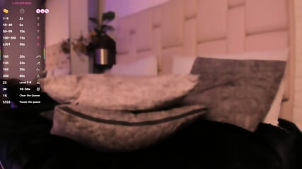 amatiista_12 big ass show